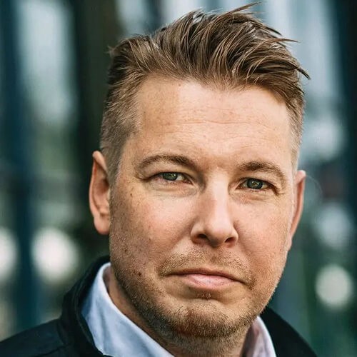 Бакман Фредрик